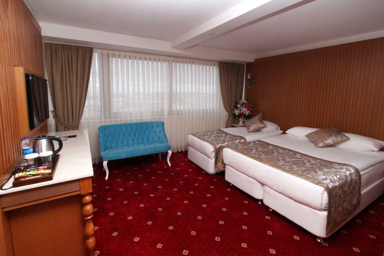 Tilia Hotel Istanbul Bagian luar foto
